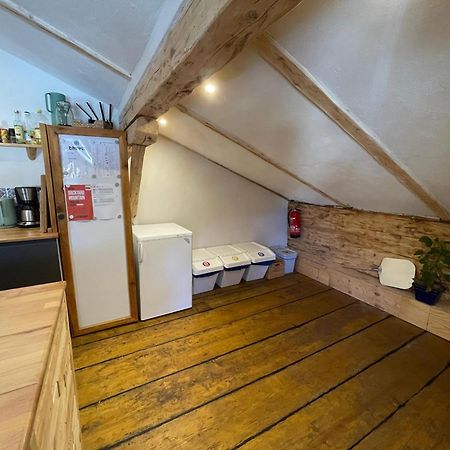 Backyard Mountain Hostel Майерхофен Екстериор снимка