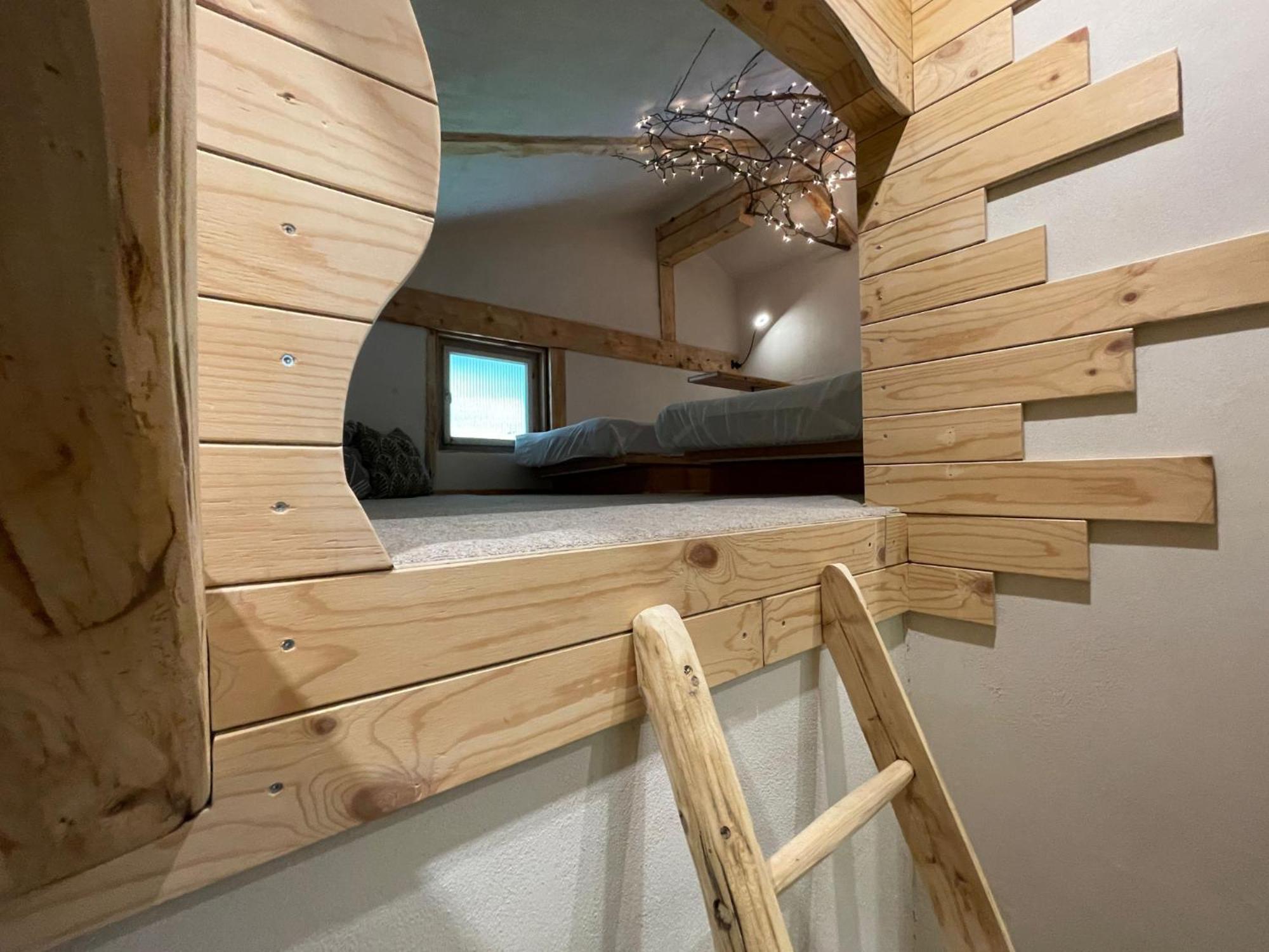 Backyard Mountain Hostel Майерхофен Екстериор снимка